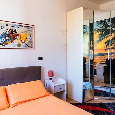 Equipped Apt Near To Parco Dora Turin Ngoại thất bức ảnh